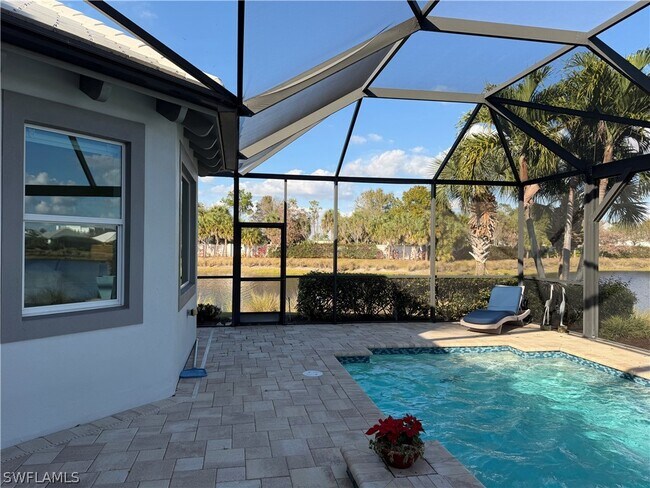 Building Photo - 5046 Martinique Dr