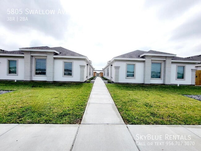 Foto del edificio - 5805 Swallow Ave