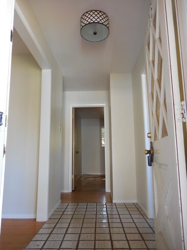 Foto del edificio - 153 Bonita Ave