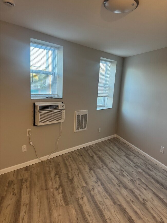 Foto del edificio - 3679 S Broadway