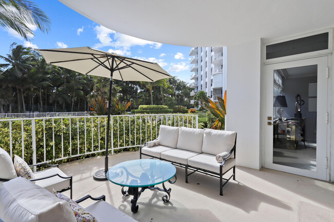 Building Photo - 2295 S Ocean Blvd