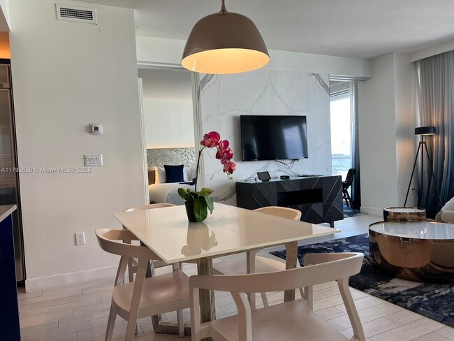 Foto del edificio - 3101 Bayshore Dr