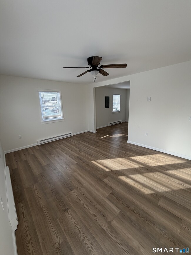 Foto del edificio - 2 Waco Ct