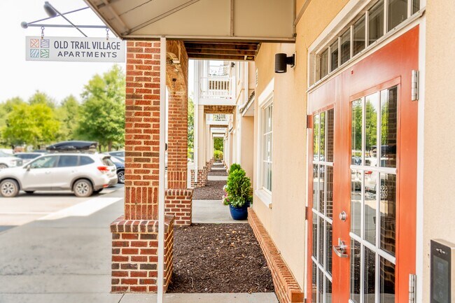 Foto del edificio - Old Trail Village