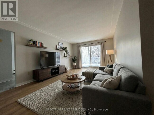 Building Photo - 357 Connaught St