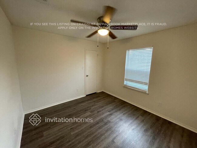 Foto del edificio - 6402 Brookgrove Ct