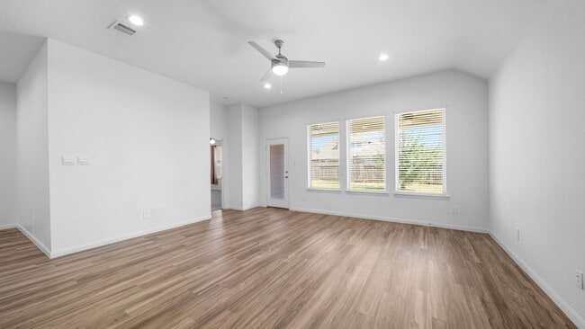 Building Photo - 1388 Grays Gully Dr