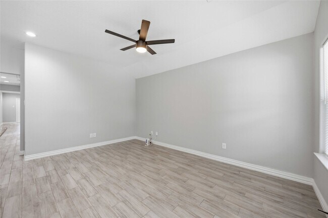 Foto del edificio - 3425 Mt Pleasant St