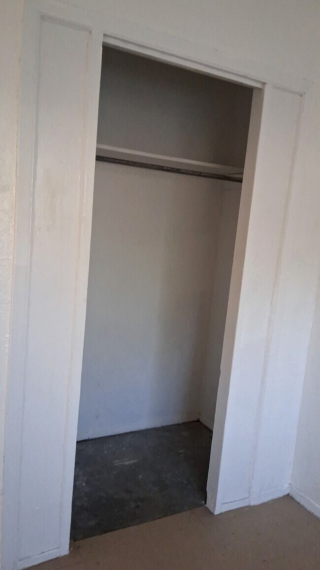 Foto del edificio - 4429 Moonlight Ave