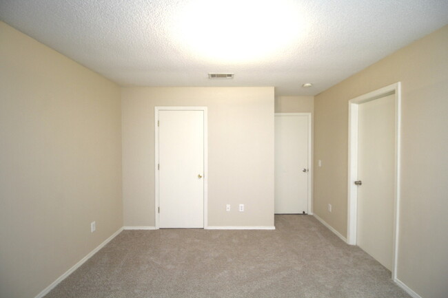 Foto del edificio - 3-Bedroom Patio Home in SW Pensacola – Con...