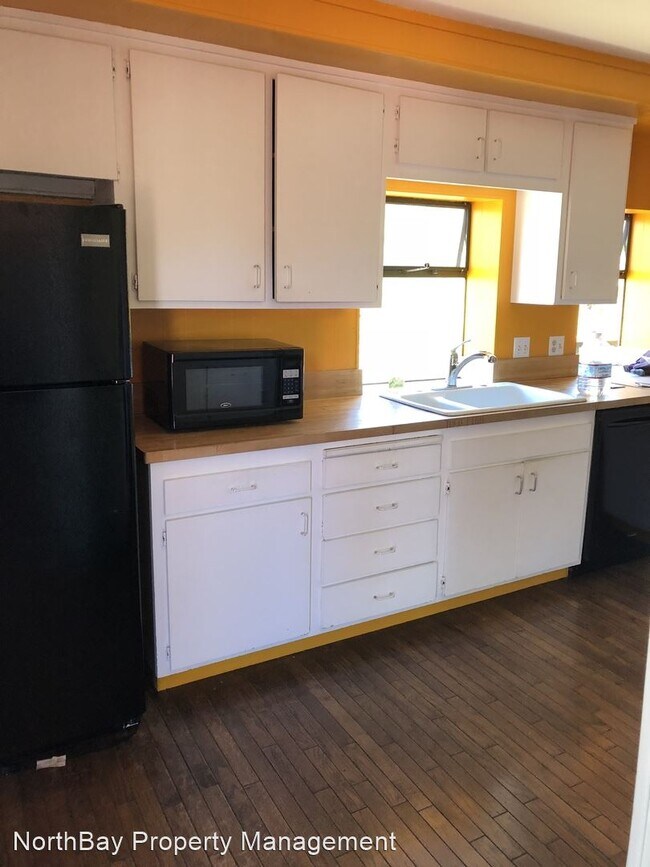 Building Photo - 3 br, 2 bath House - 5550 Pepperwood Rd
