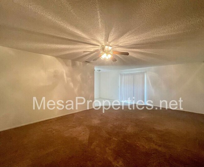 Building Photo - 15376 Sitting Bull St