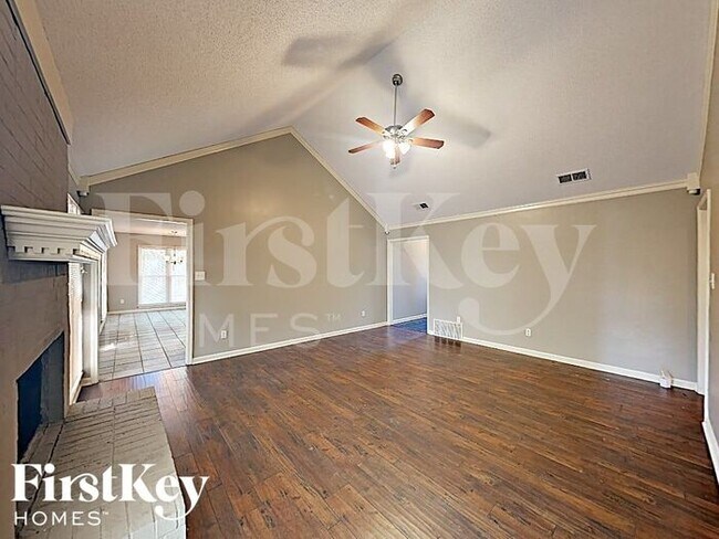 Building Photo - 7965 Freehold Cove