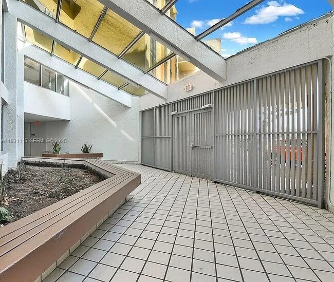 Building Photo - 11790 SW 18th St