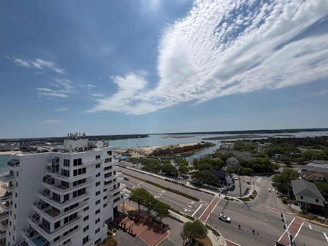 Foto del edificio - 3558 Shore Dr