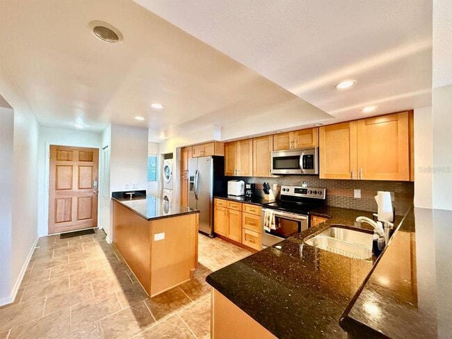 Building Photo - 821 Bahia Del Sol Dr