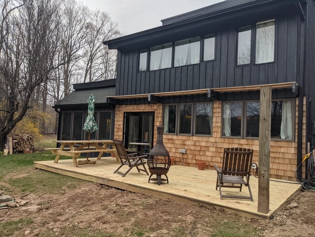 Building Photo - 3542 Pines Brook Rd