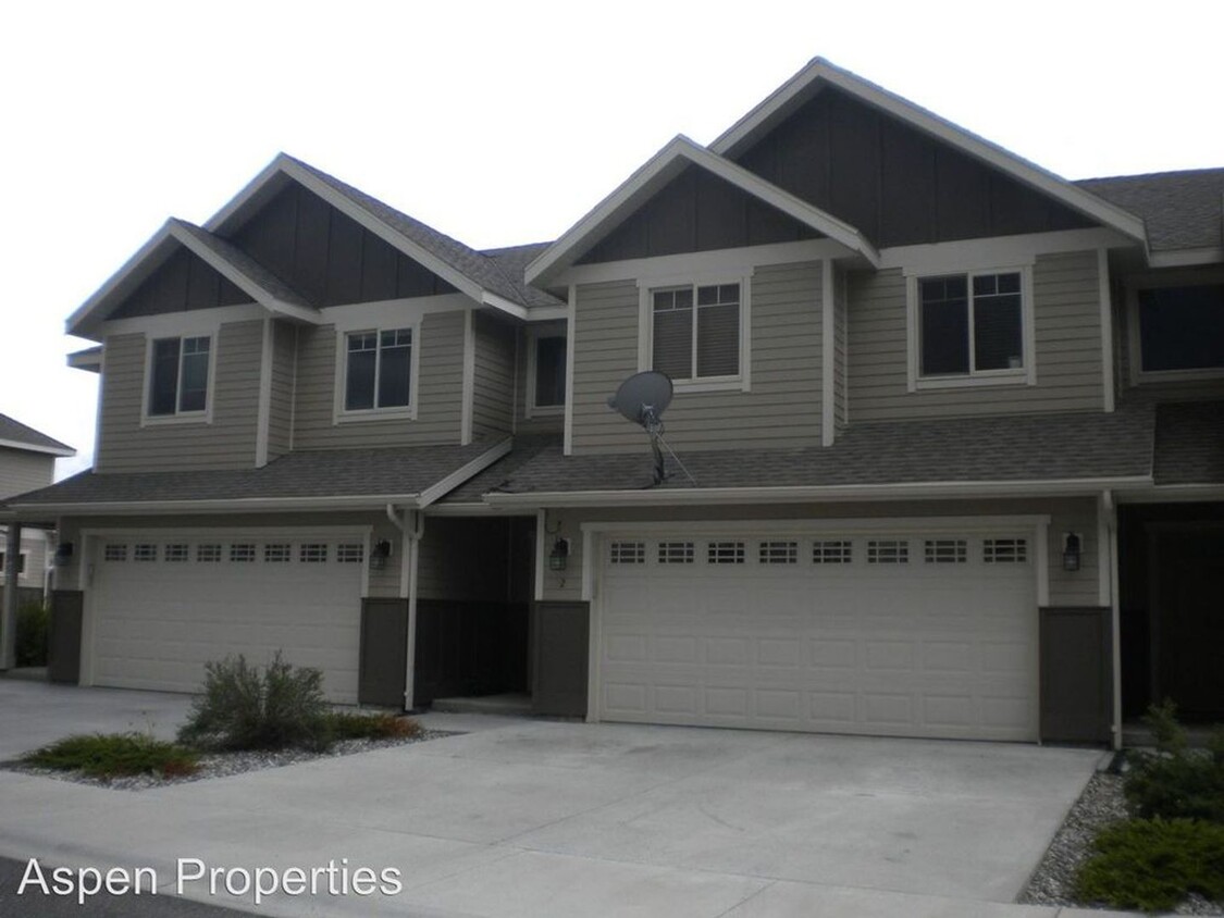 Foto principal - 2951 Warbler Way