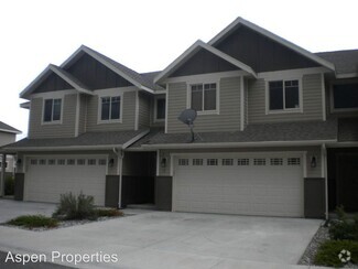 Building Photo - 2951 Warbler Way