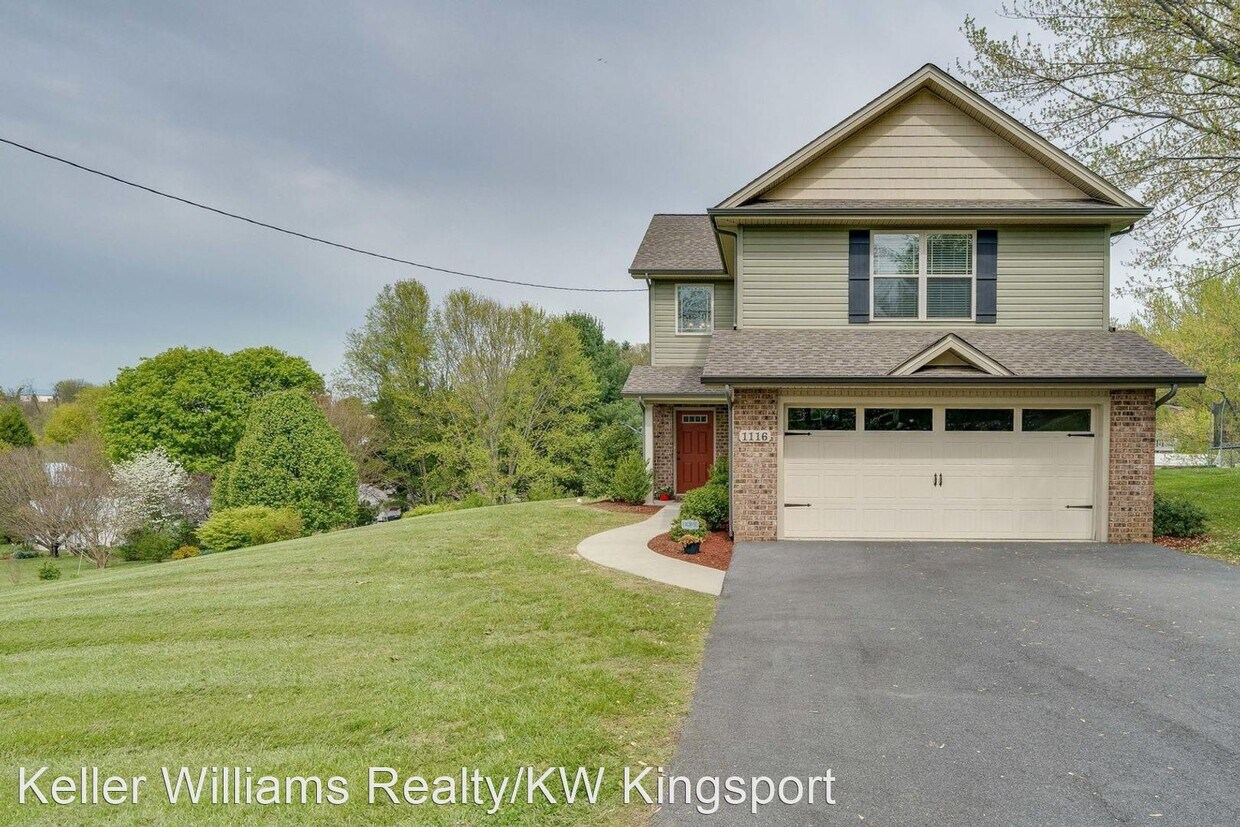 Primary Photo - 3 br, 2.5 bath House - 1116 Cherry Ridge Dr