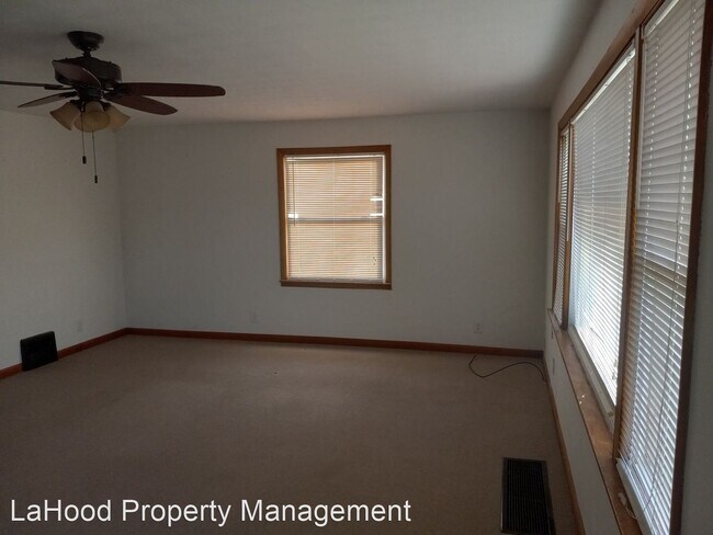 Foto del edificio - 2 br, 1 bath House - 2392 Centennial Drive