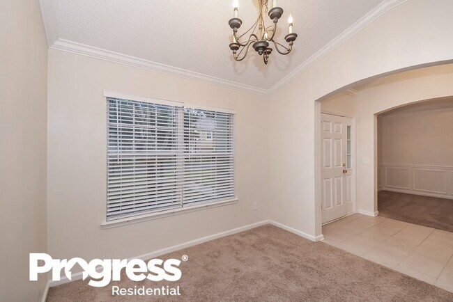 Building Photo - 11105 Apple Blossom Trail W