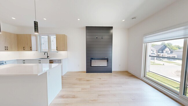 Building Photo - For Lease – Modern 3 Bedroom, 2 Bathroom Upper Unit