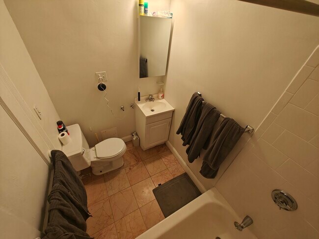 Foto del edificio - 38 Hemenway St