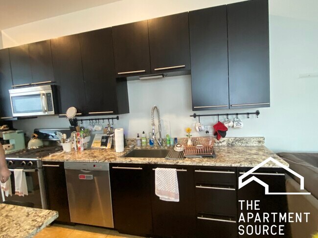 Foto del edificio - 2348 N Lister Ave