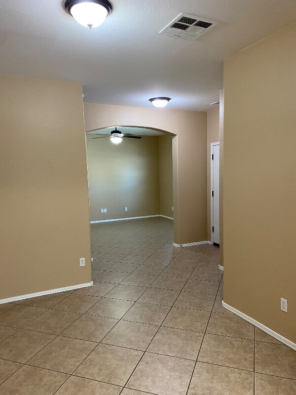 Foto del edificio - 14723 N 177th Ave