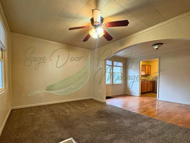 Foto del edificio - TWO BEDROOM HOME IN INDEPENDENCE!!!