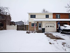 Building Photo - 2373 Mahogany Cir