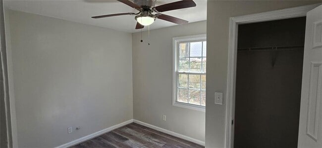 Foto del edificio - 1280 Elizabeth Ave SW