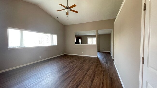 Building Photo - WEST LAFAYETTE...3 Bedroom w/office