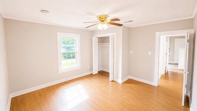 Building Photo - 1104 K St