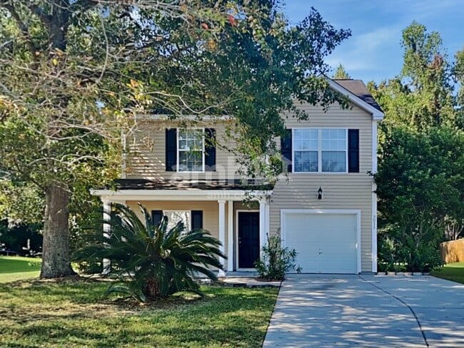 Building Photo - 3011 Maple Leaf Dr