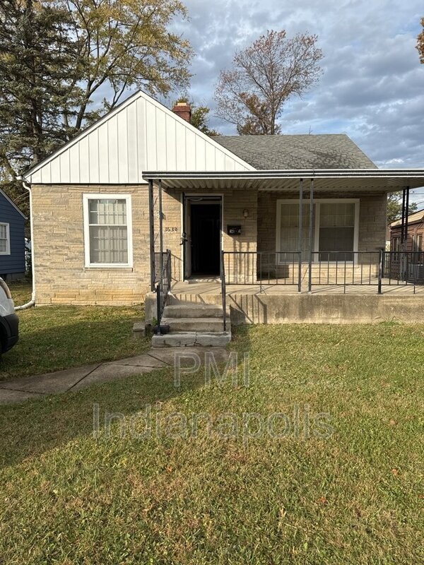 Building Photo - 3630 N Chester Ave