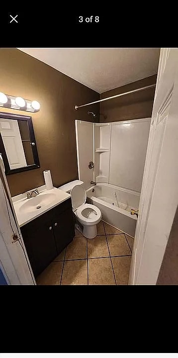 Building Photo - 4400 Gordon Ave