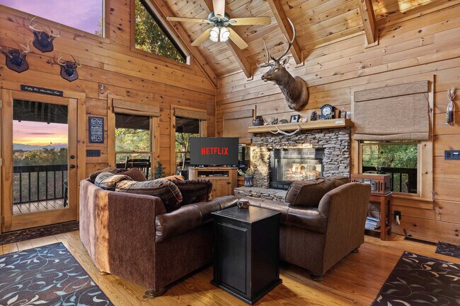 Foto del edificio - 150 Arrow Way