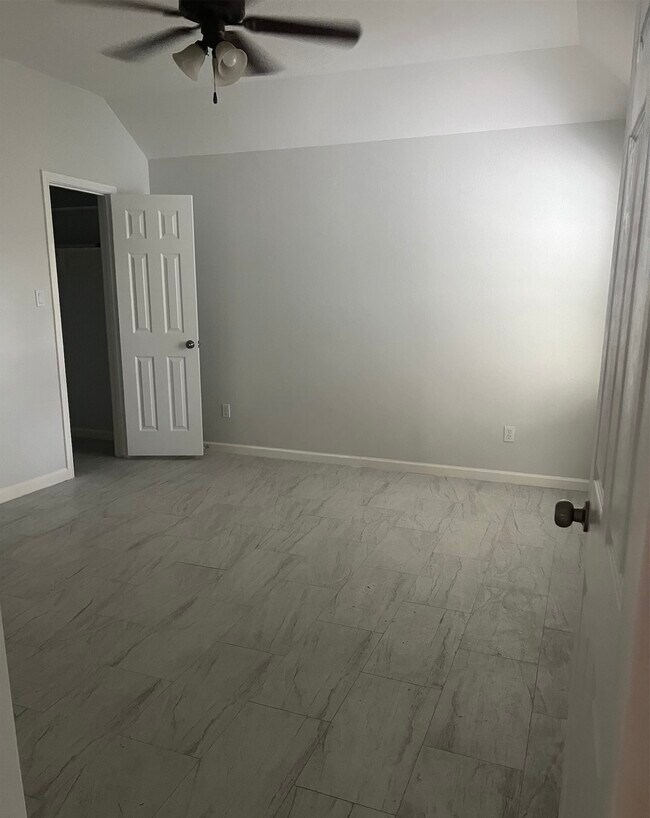 Foto del edificio - 4529 Galesburg St