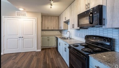 Building Photo - 2401 E Oltorf St