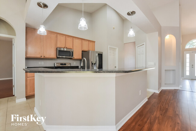 Building Photo - 602 River Fern Ln