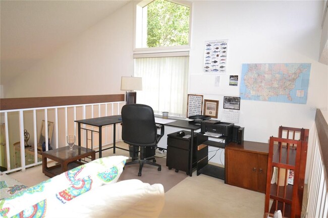 Foto del edificio - 112 Lindsay Ln