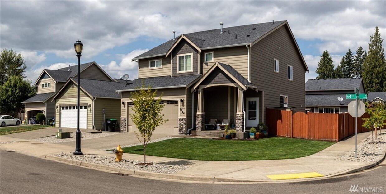 Foto principal - 8242 54th Ct SE
