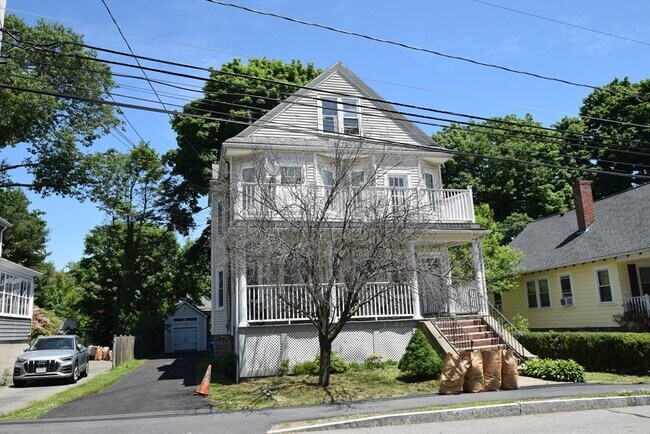 Building Photo - 46 Blue Hill Rd