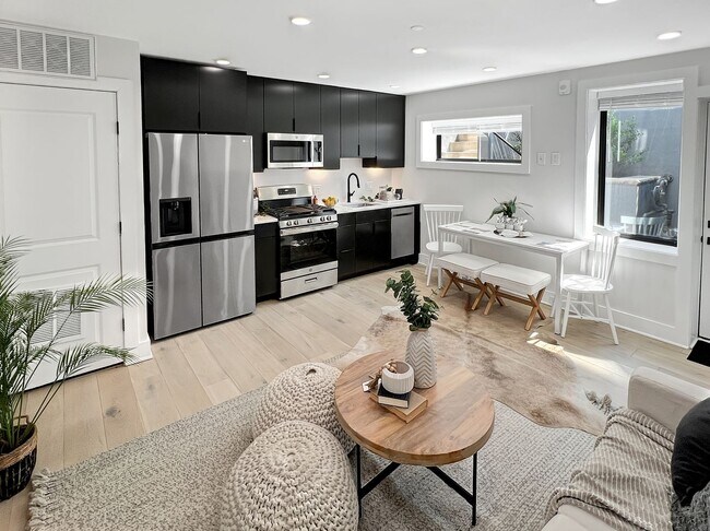 Photo - 1026 18th St NE Apartment