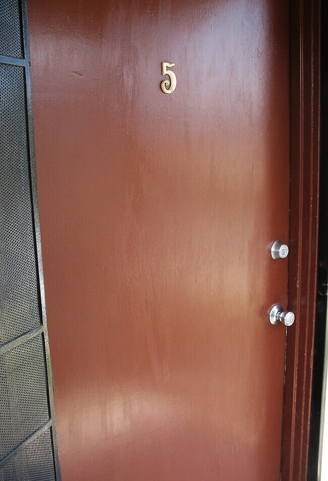 Entry door - 4345 Berryman Ave