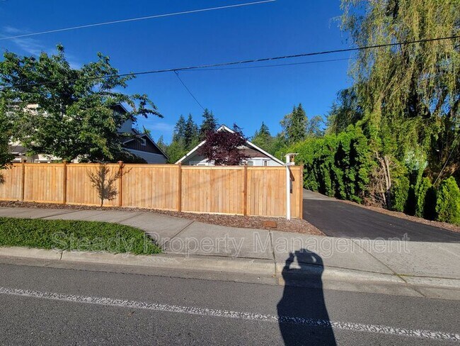 Foto del edificio - 8426 116th Ave SE
