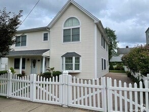 Building Photo - 30 Edgewood Rd