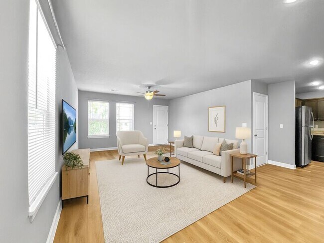 Foto del edificio - 214 SW Lily St